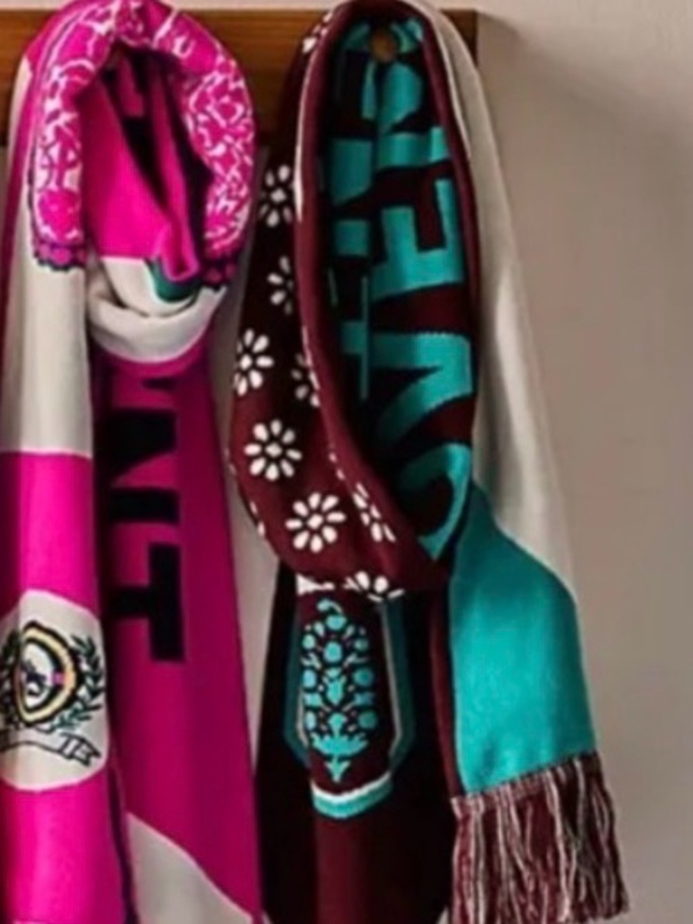 Free people Big League Reversible Scarf. NWT. Mahogany